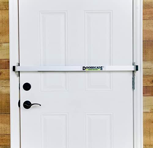 אבטחת דלתות בר-על-ידי DOORRICADE-מאובטחת את כל רוחב דלת הפתיחה הפנימית שלך עם מנעול מתרס דלת אבטחה נכון.