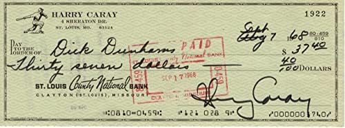 הארי קארי חתם על חתימה בנקאית עם צ 'ק קאגס, שדרן אגדי ג' יי. אס. איי. 25549