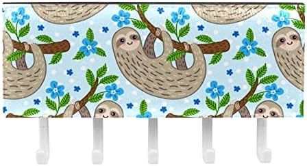 עצלות חמודה תלויה על מארגן המתלים הכחול של העץ עם 5 ווים מדף מדף מטבח קיר מדף אחסון רב -פונקציונלי